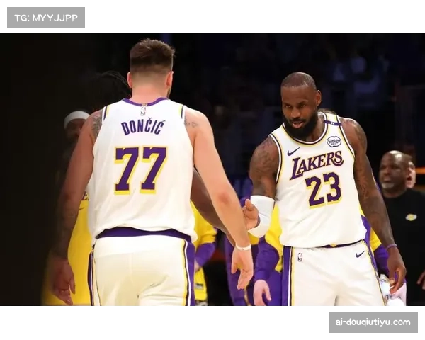 湖人东契奇詹姆斯组合磨合 伤病潮影响球队冲击前六进程